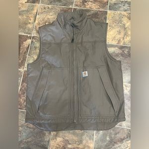 Carhartt size L for mens